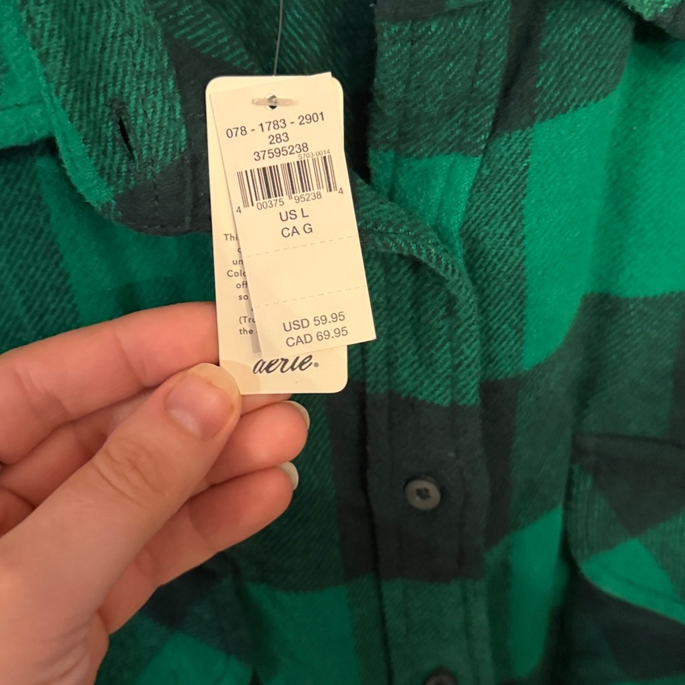 aerie Green and Black Plaid women button up - very thick NWT - Picture 4 of 5